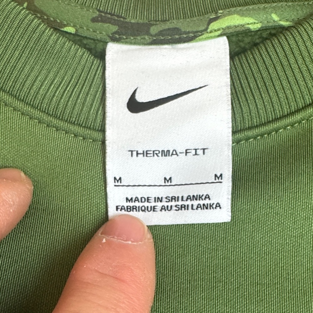 Georgia Nike Crewneck Sideline Sweater - Picture 3 of 7